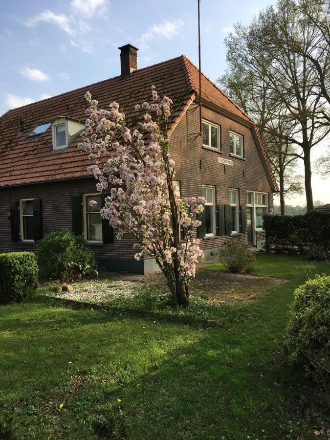 De Viersprong Bed and Breakfast Laren  Exteriör bild